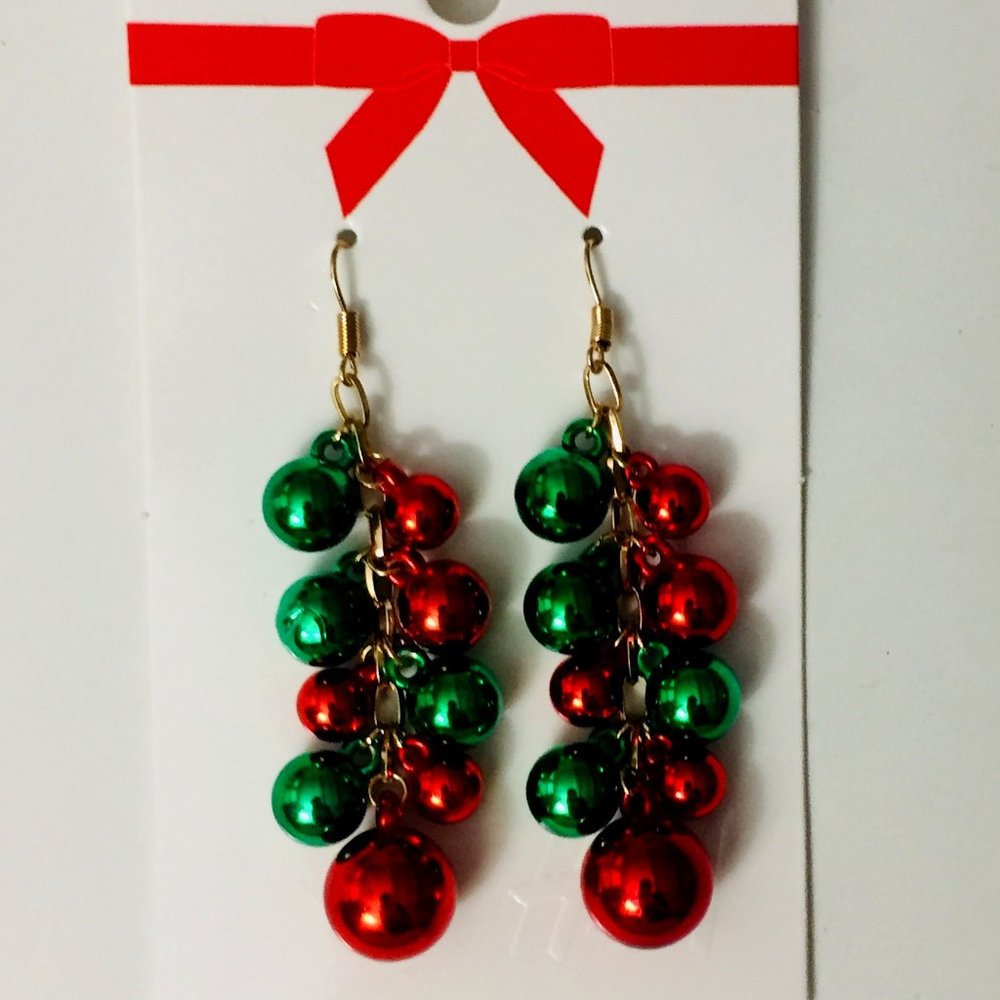 NWT Xmas H&M Ornament Earrings Holiday Christmas Red Green Festive Baubles